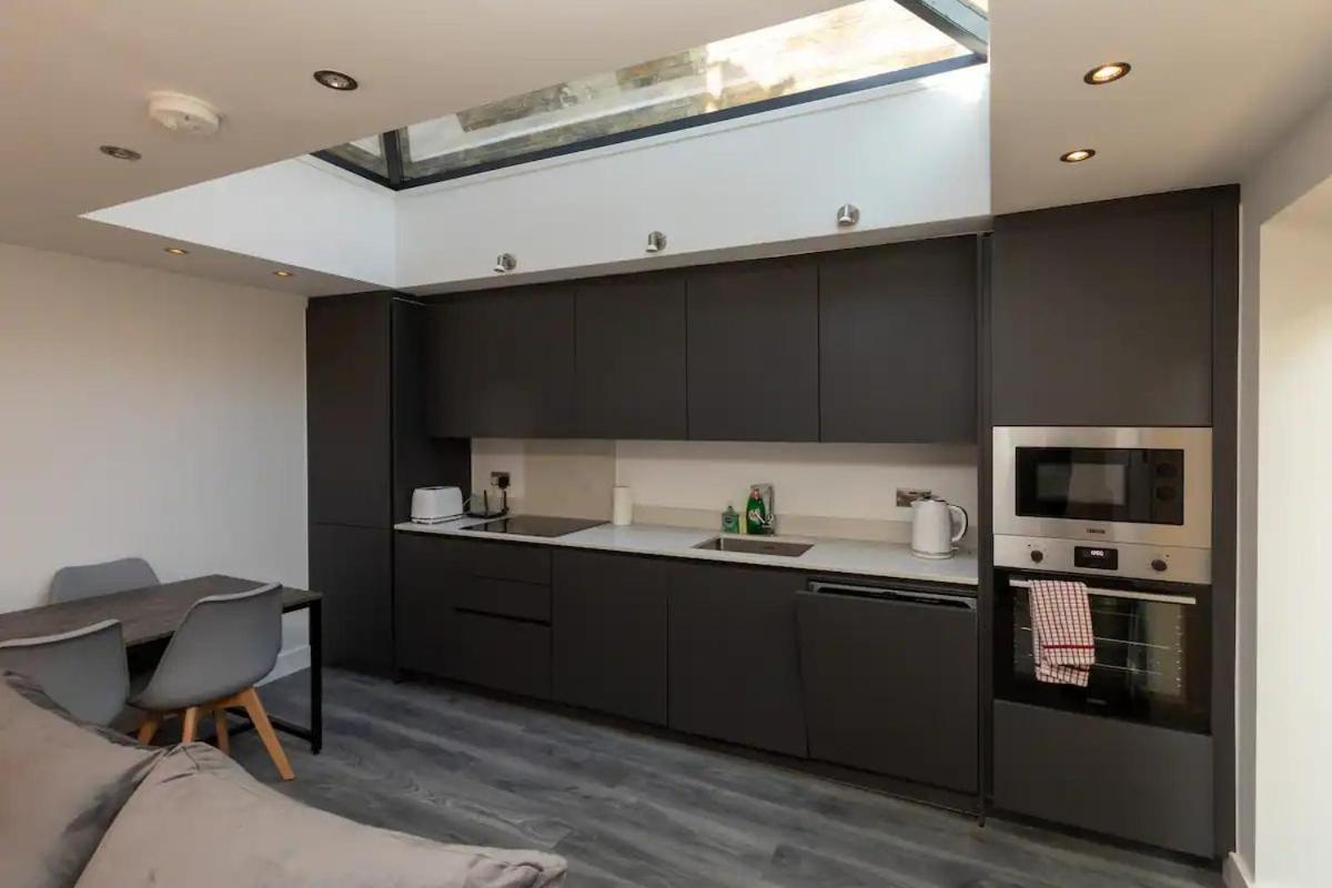 Stylish 2-Bed Flat In The Heart Of West Hampstead Apartment London Luaran gambar