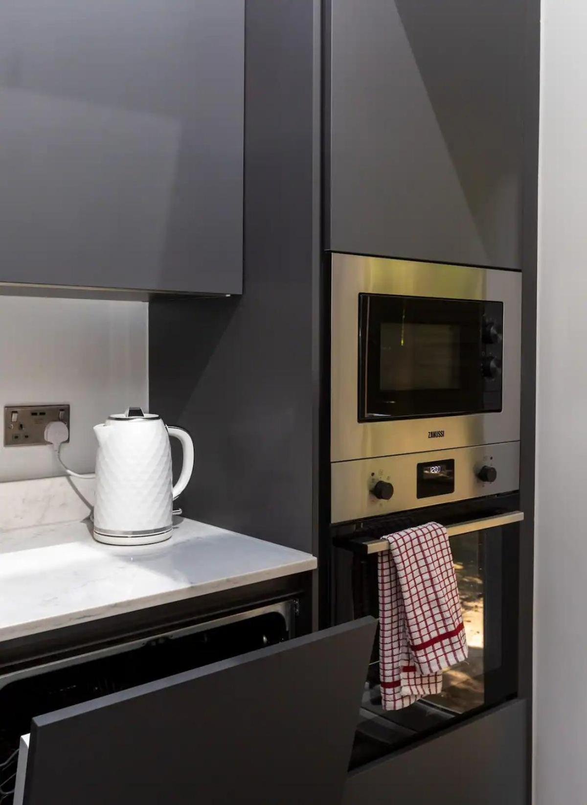 Stylish 2-Bed Flat In The Heart Of West Hampstead Apartment London Luaran gambar